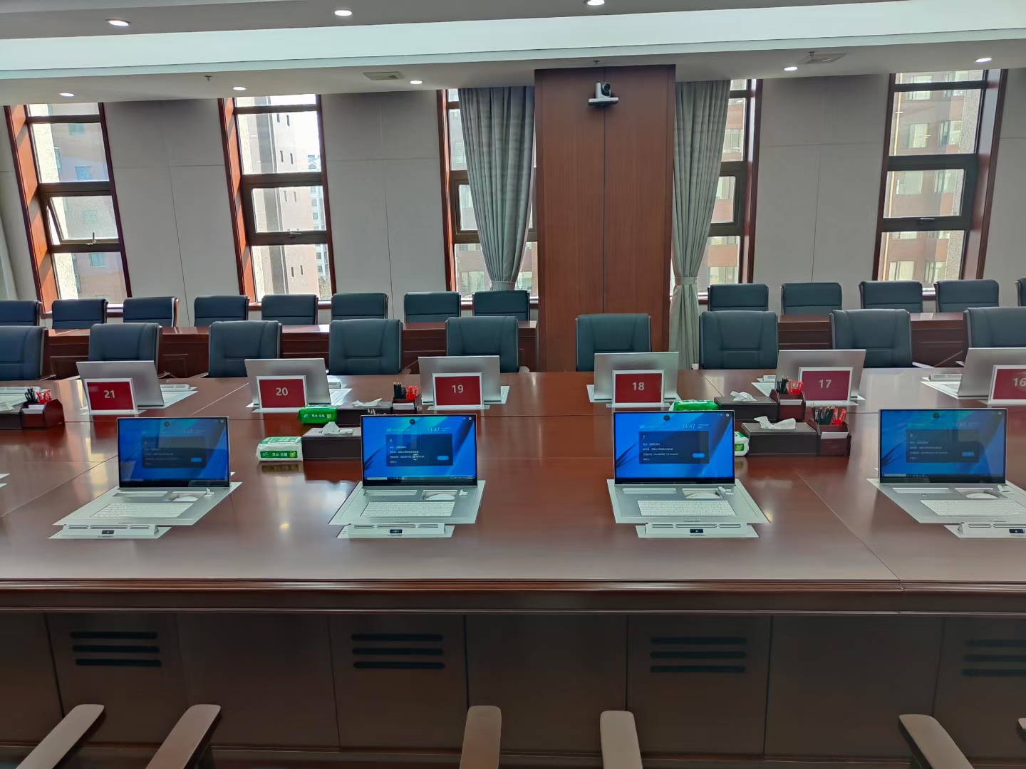 ������ֽ������ϵͳ�����ܡ���ȫ�뻷�����